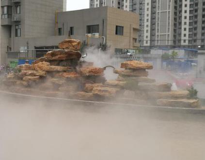 人造霧在現(xiàn)代工業(yè)中如何起到降塵防擴散作用